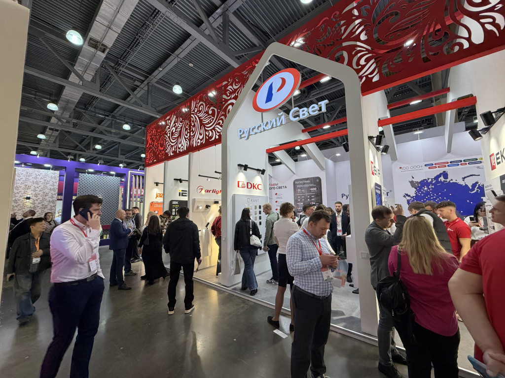 Стенд компании «Русский Свет» на выставке MosBuild 2026 image-01-04-26-03-51.jpg